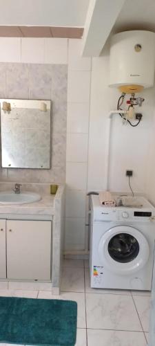Bagno, Chez Nouny in Le Vauclin Bagno, Chez Nouny in Le Vauclin