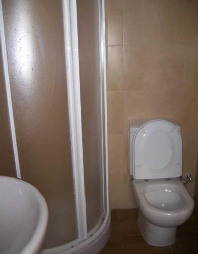 Bathroom, Apartamentos Albamar II in Calpe Bathroom, Apartamentos Albamar II in Calpe
