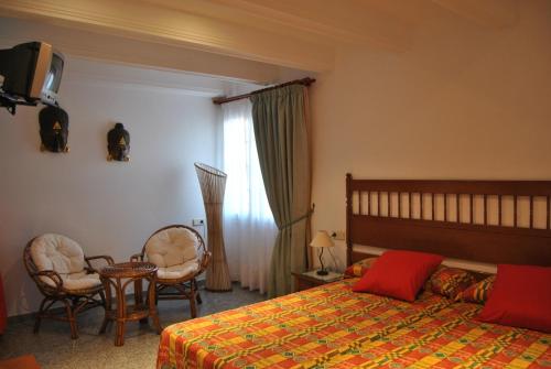 Hotel Montana by Bossh! Hotels in Roses Hotel Montana by Bossh! Hotels in Roses