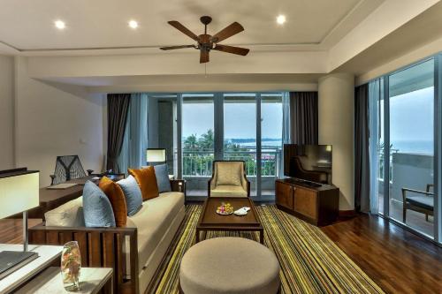 Hilton Hua Hin Resort & Spa near Hua Hin Beach Hilton Hua Hin Resort & Spa near Hua Hin Beach