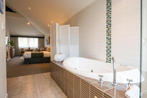 Badkamer, Prideaus Of Margaret River in Margaret River Badkamer, Prideaus Of Margaret River in Margaret River