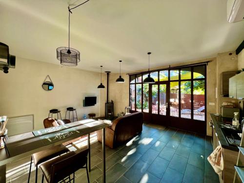 Domaine Feuillet in Chanas Domaine Feuillet in Chanas