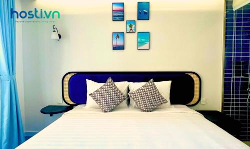 Hillside Mediterranean luxury condotel managed by Hosti