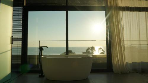ทัศนียภาพ, Hotel Nobilis Hall in โคบูเลทติ ทัศนียภาพ, Hotel Nobilis Hall in โคบูเลทติ