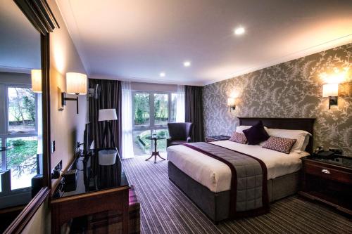 DoubleTree by Hilton Cheltenham in Pilley DoubleTree by Hilton Cheltenham in Pilley