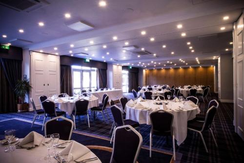 Salas de reuniones, DoubleTree by Hilton Cheltenham in Pilley Salas de reuniones, DoubleTree by Hilton Cheltenham in Pilley