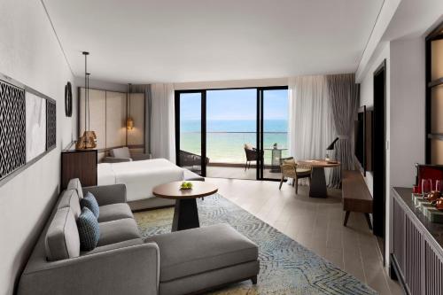 Crowne Plaza Phu Quoc Starbay By IHG in Gành Dau Crowne Plaza Phu Quoc Starbay By IHG in Gành Dau