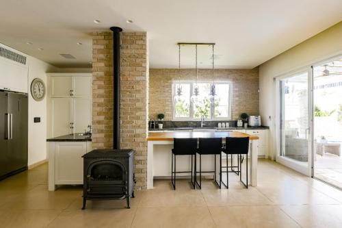 Instalações, Stairways to Heaven in Cesaria Instalações, Stairways to Heaven in Cesaria