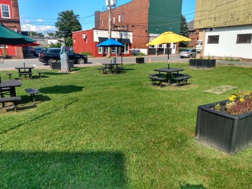 Erkély/terasz, Healing Touch Holistic Living Space in Amherst (Új-Skócia) Erkély/terasz, Healing Touch Holistic Living Space in Amherst (Új-Skócia)