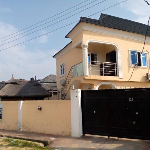 Funkytee Hotel & Apartment in Ikorodu Funkytee Hotel & Apartment in Ikorodu