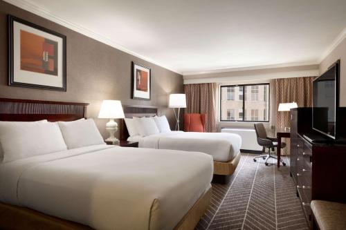 Hilton Arlington Hotel in Arlington (VA) Hilton Arlington Hotel in Arlington (VA)