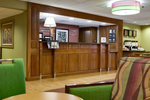 Lobby, Hampton Inn Harrisonburg-University in East Harrisonburg Lobby, Hampton Inn Harrisonburg-University in East Harrisonburg
