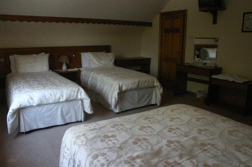 Portarra Lodge Guesthouse in Moycullen Portarra Lodge Guesthouse in Moycullen