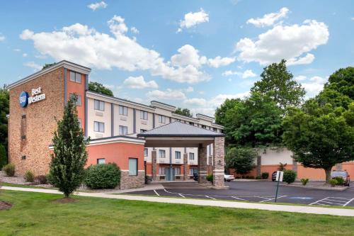 A szálláshely kívülről, Best Western University Inn at Valparaiso in Valparaiso (Indiana) A szálláshely kívülről, Best Western University Inn at Valparaiso in Valparaiso (Indiana)