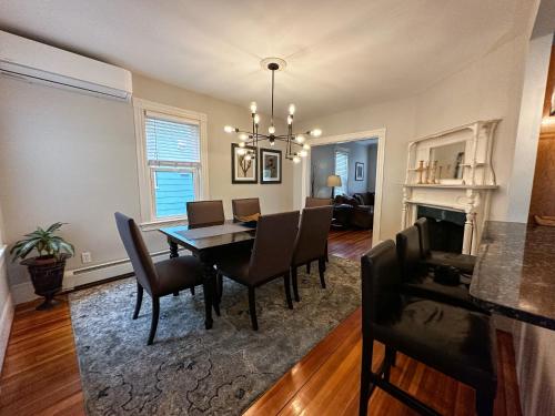 Melrose 5-bedroom house in Malden Melrose 5-bedroom house in Malden