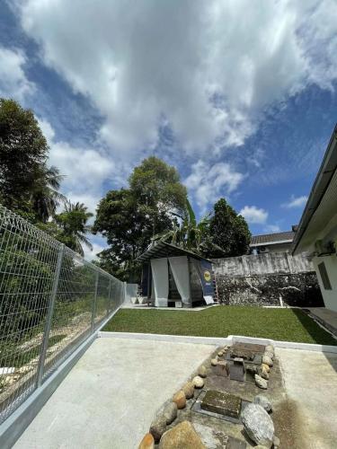 Garden, Kiri Kanan Bukit Homestay Kuala Kubu Bahru 左林右舍 in Kuala Kubu Bharu Garden, Kiri Kanan Bukit Homestay Kuala Kubu Bahru 左林右舍 in Kuala Kubu Bharu