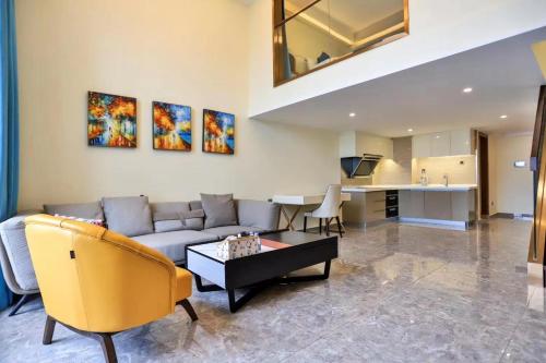 B T Miele Executive Apartment - Qianhai Square Shenzhen near Evergreen Resort B T Miele Executive Apartment - Qianhai Square Shenzhen near Evergreen Resort