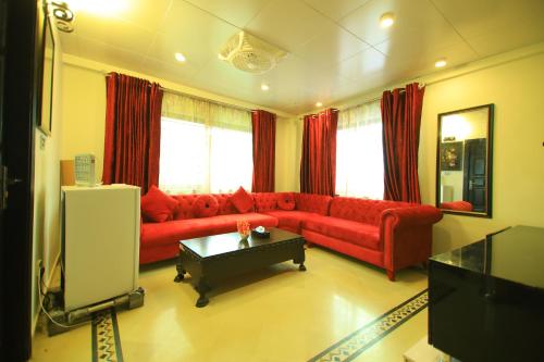 Facilities, Candle Wood in Bhurban Facilities, Candle Wood in Bhurban