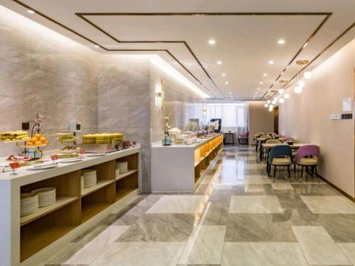 格林東方甘肅慶陽環縣環江大道酒店 (GreenTree Eastern Hotel Gansu Qingyang Huan County Huanjiang Avenue) in 慶陽 格林東方甘肅慶陽環縣環江大道酒店 (GreenTree Eastern Hotel Gansu Qingyang Huan County Huanjiang Avenue) in 慶陽