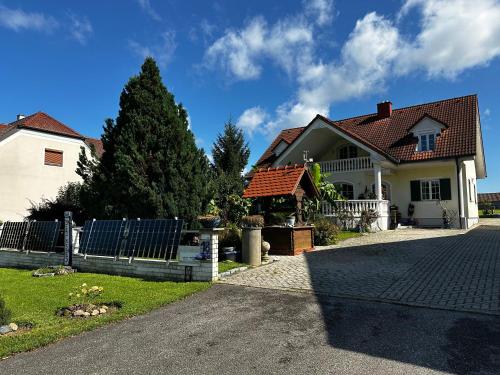 Villa Mercedes in Loipersdorf Villa Mercedes in Loipersdorf