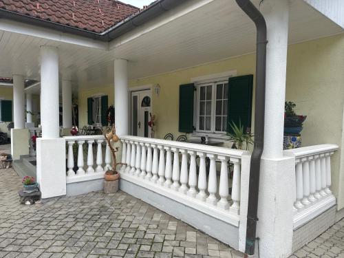 Villa Mercedes in Loipersdorf Villa Mercedes in Loipersdorf