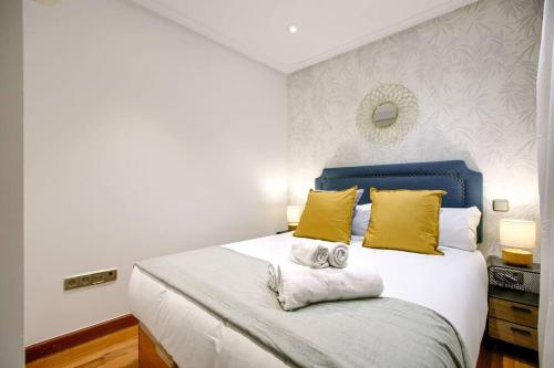 Authentic apartment in Madrid-COMENDA-1-DE