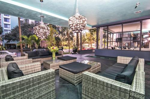 Μπαλκόνι/βεράντα, Avalon Hotel Downtown St. Petersburg in Σαιντ Πίτερσμπουργκ(Φλόριντα) Μπαλκόνι/βεράντα, Avalon Hotel Downtown St. Petersburg in Σαιντ Πίτερσμπουργκ(Φλόριντα)