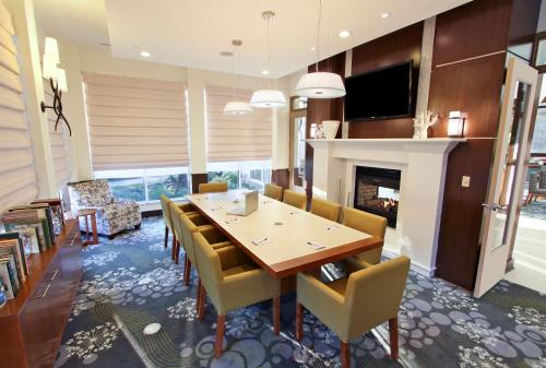 會議室/宴會廳, Hilton Garden Inn Covington/Mandeville in 布爾德市 (LA) 會議室/宴會廳, Hilton Garden Inn Covington/Mandeville in 布爾德市 (LA)