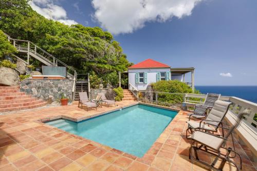 St Thomas Cliffside Villa with Pool and Hot Tub! in Lovenlund St Thomas Cliffside Villa with Pool and Hot Tub! in Lovenlund