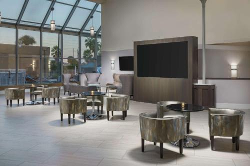Lobby, DoubleTree by Hilton Orlando Airport Hotel near Orlando International Airport Lobby, DoubleTree by Hilton Orlando Airport Hotel near Orlando International Airport