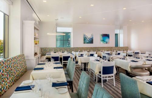 레스토랑, 힐튼 가든 인 NYC 파이낸셜 센터/맨하탄 다운타운 (Hilton Garden Inn NYC Financial Center/Manhattan Downtown) in 금융지역 레스토랑, 힐튼 가든 인 NYC 파이낸셜 센터/맨하탄 다운타운 (Hilton Garden Inn NYC Financial Center/Manhattan Downtown) in 금융지역