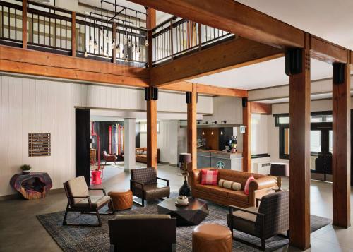 ردهة, Killington Mountain Lodge, Tapestry Collection by Hilton in Killington ردهة, Killington Mountain Lodge, Tapestry Collection by Hilton in Killington
