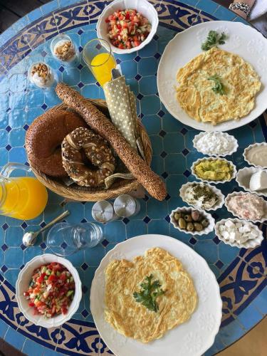 Food and beverages, צימר בוטיק אדלה Zimmer boutique adela in Arad Food and beverages, צימר בוטיק אדלה Zimmer boutique adela in Arad