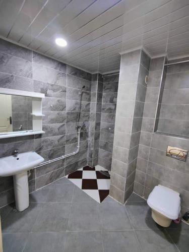 Łazienka, Location appartement plage Ach el baz Béjaia (Algérie) (Location appartement plage Ach el baz Bejaia (Algerie)) in Bidżaja Łazienka, Location appartement plage Ach el baz Béjaia (Algérie) (Location appartement plage Ach el baz Bejaia (Algerie)) in Bidżaja
