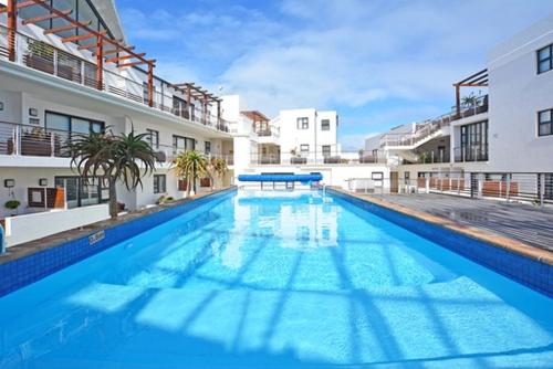 Luxury Beachfront Apartment in Big Bay- 2 bedroom