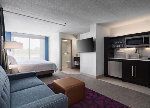 Home2 Suites by Hilton Indianapolis Keystone Crossing near Fastimes Indoor Karting Home2 Suites by Hilton Indianapolis Keystone Crossing near Fastimes Indoor Karting
