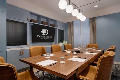 Meeting room / ballrooms, DoubleTree by Hilton New York Downtown in New York (NY) Meeting room / ballrooms, DoubleTree by Hilton New York Downtown in New York (NY)