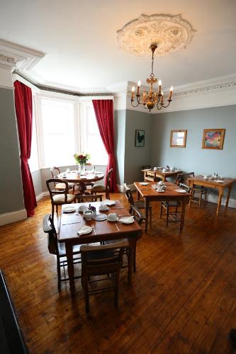 Restaurant, Rolling Wave Guesthouse in Bundoran Restaurant, Rolling Wave Guesthouse in Bundoran