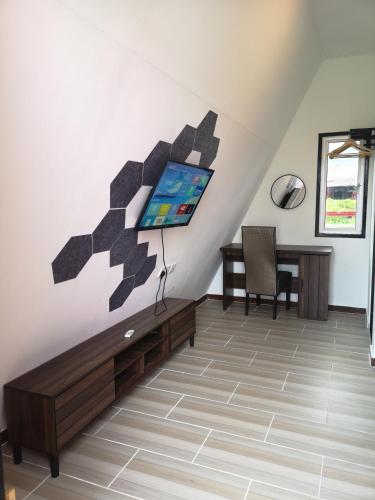 Red Triangle Cottage Roomstay Kerteh Paka in Kertih Red Triangle Cottage Roomstay Kerteh Paka in Kertih