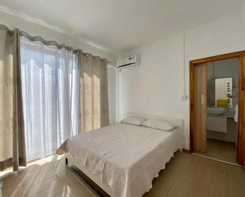 Lovely 2-bedroom apartment near beach