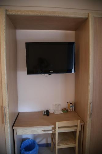 This photo about Guest House La Piazzetta shared on HyHotel.com