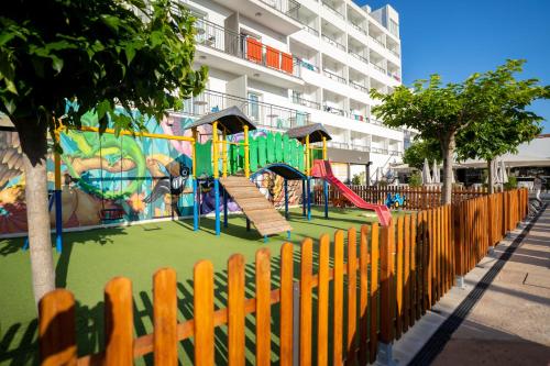 Fergus Club Pineda Splash in Pineda de Mar Fergus Club Pineda Splash in Pineda de Mar