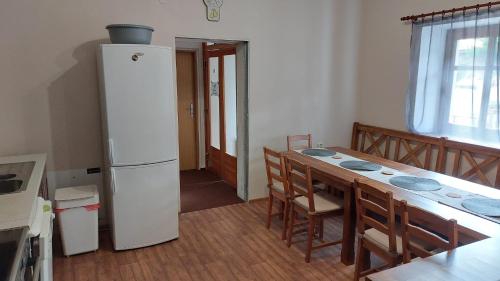 厨房, Chalupa a apartmány Marika (Chalupa a apartmany Marika) in 赛尔妮杜尔 厨房, Chalupa a apartmány Marika (Chalupa a apartmany Marika) in 赛尔妮杜尔