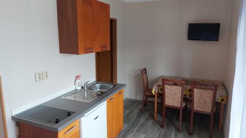 Chalupa a apartmány Marika (Chalupa a apartmany Marika) in 赛尔妮杜尔 Chalupa a apartmány Marika (Chalupa a apartmany Marika) in 赛尔妮杜尔