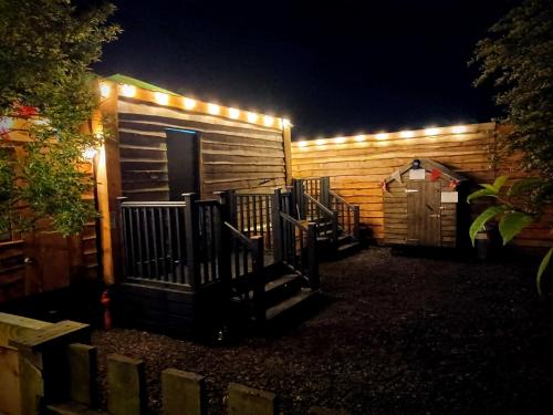 'SweetPea' Shepherds hut in Garstang 'SweetPea' Shepherds hut in Garstang