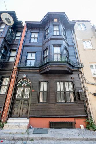 Terrace Triplex in Peninsula in İstanbul Terrace Triplex in Peninsula in İstanbul