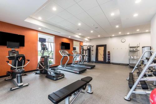ห้องฟิตเนส, Home2 Suites by Hilton Fort Worth Northlake in เอลิซาเบธทาวน์ ห้องฟิตเนส, Home2 Suites by Hilton Fort Worth Northlake in เอลิซาเบธทาวน์