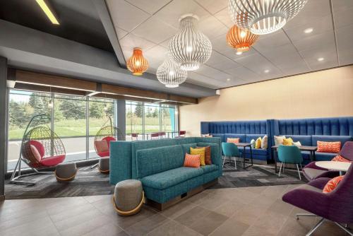 Előcsarnok, Tru by Hilton Duluth Mall Area near Duluth nemzetközi repülőtér Előcsarnok, Tru by Hilton Duluth Mall Area near Duluth nemzetközi repülőtér