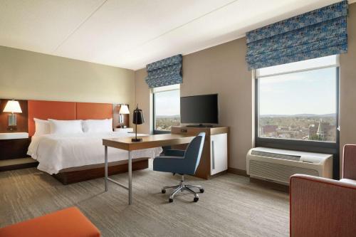 Hampton Inn and Suites Ephrata in Ephrata (PA) Hampton Inn and Suites Ephrata in Ephrata (PA)