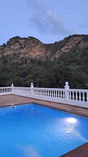 Kilátás, Edelweiss, Casa Rural in Quentar Kilátás, Edelweiss, Casa Rural in Quentar